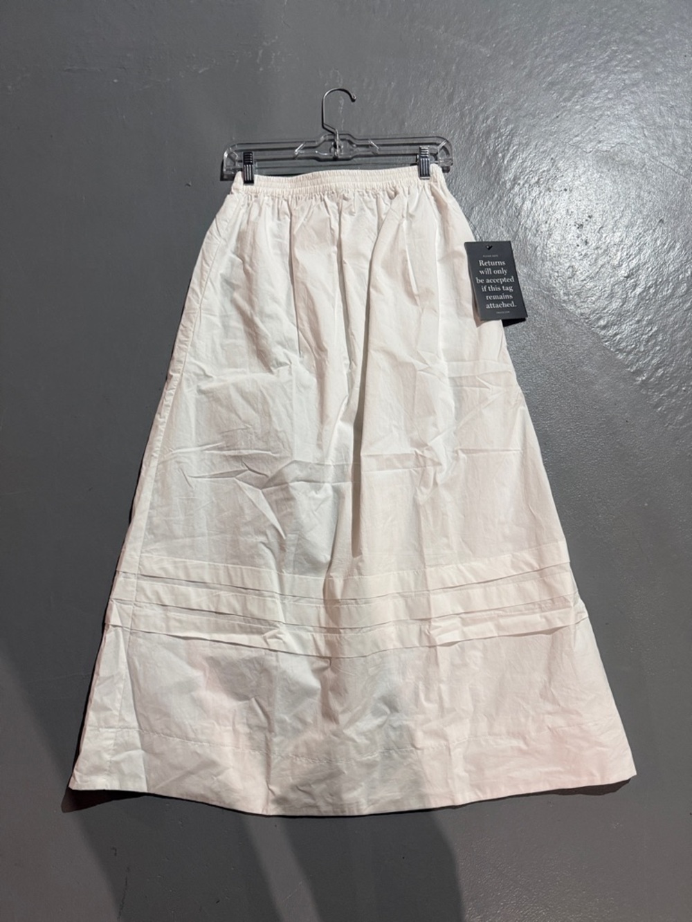 NWT Tuckernuck white midi Skirt with Pleat Band Detail